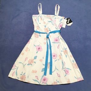 NWT K & Company Size 10 Summer Dress Floral Skater Style
